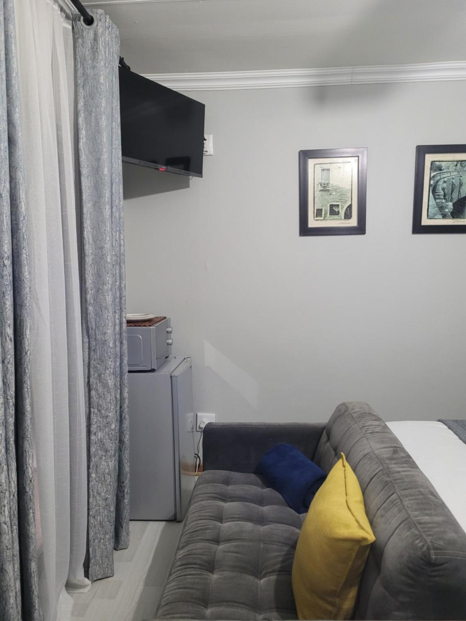 Ayana Bnb Bed and Breakfast Bloemfontein Exteriör bild